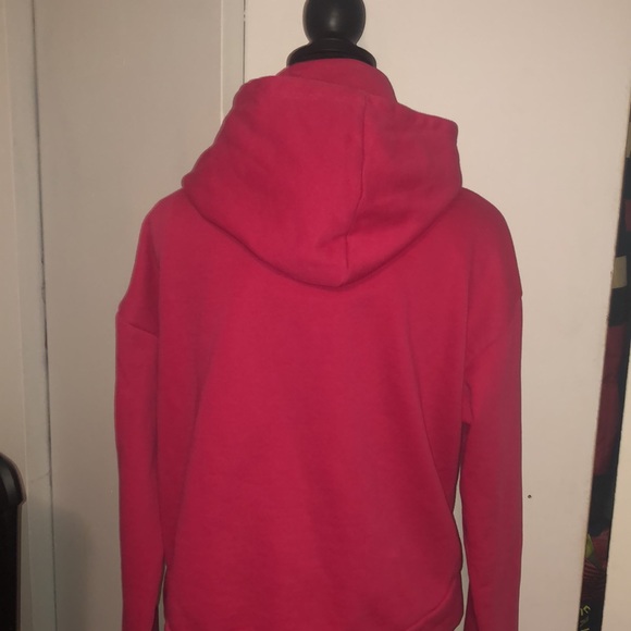 Women’s Puma pink sweater with hoody. - Picture 3 of 3